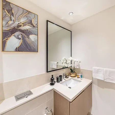Lux 1Br Burj Khalifa And Fountain Views Apartment Dubai Exterior photo